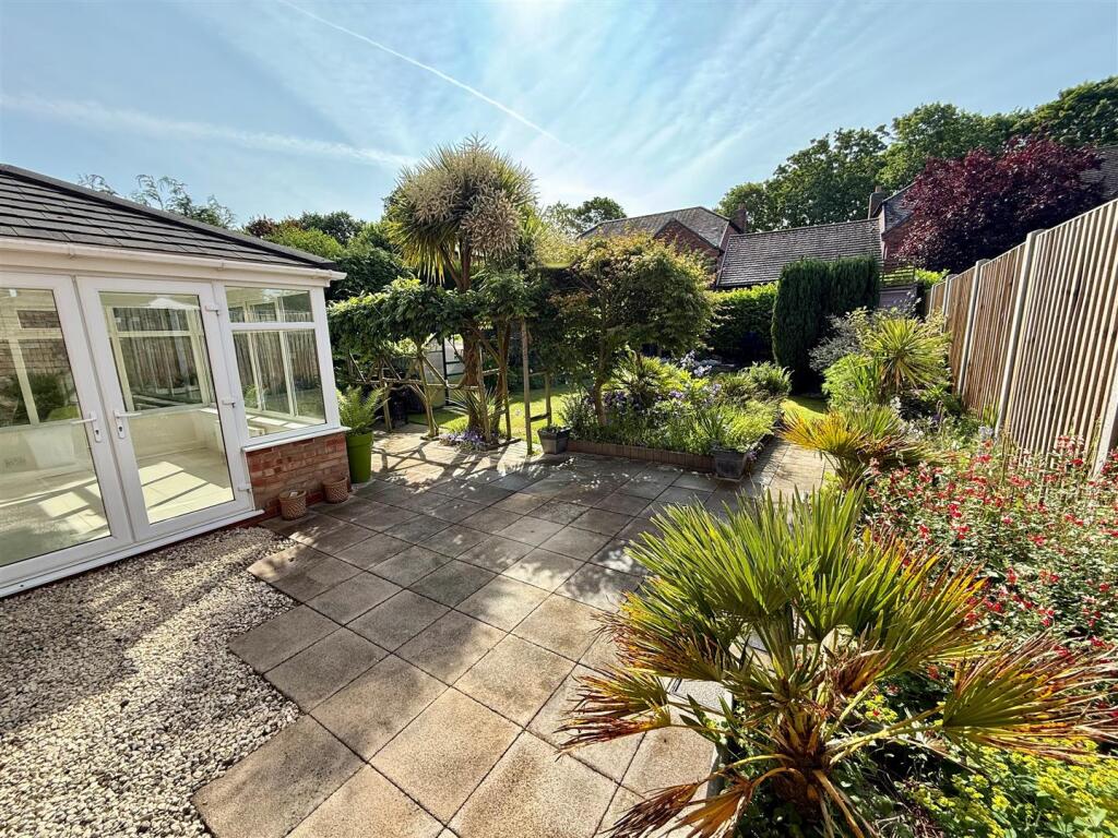 BR71 Garden.jpg