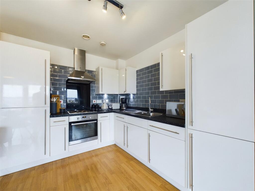 Kitchen/Living Area