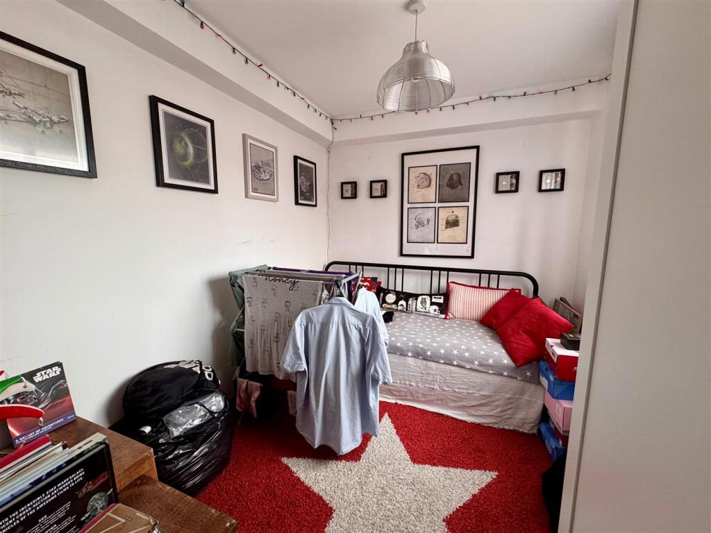Bedroom 2.jpg