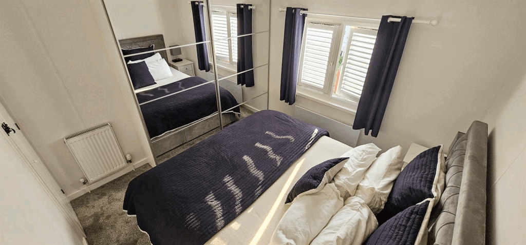 bedroom-1.gif