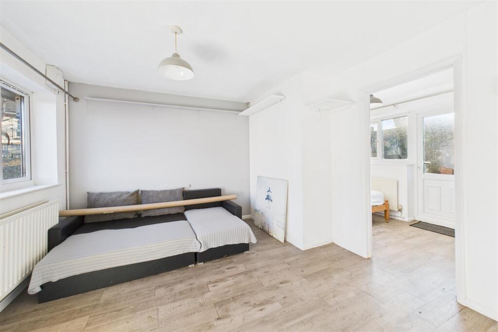 11 Benford Close, Downend, Bristol BS16 2UD | Free