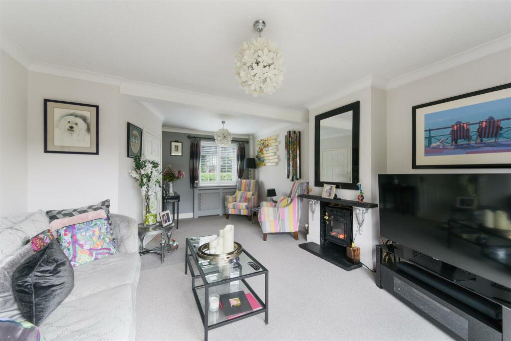 TANGIER WAY,26 - (12).jpg