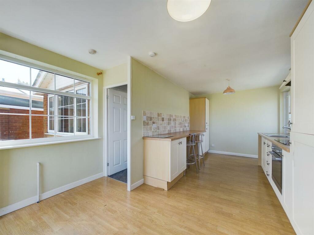Kitchen / Diner