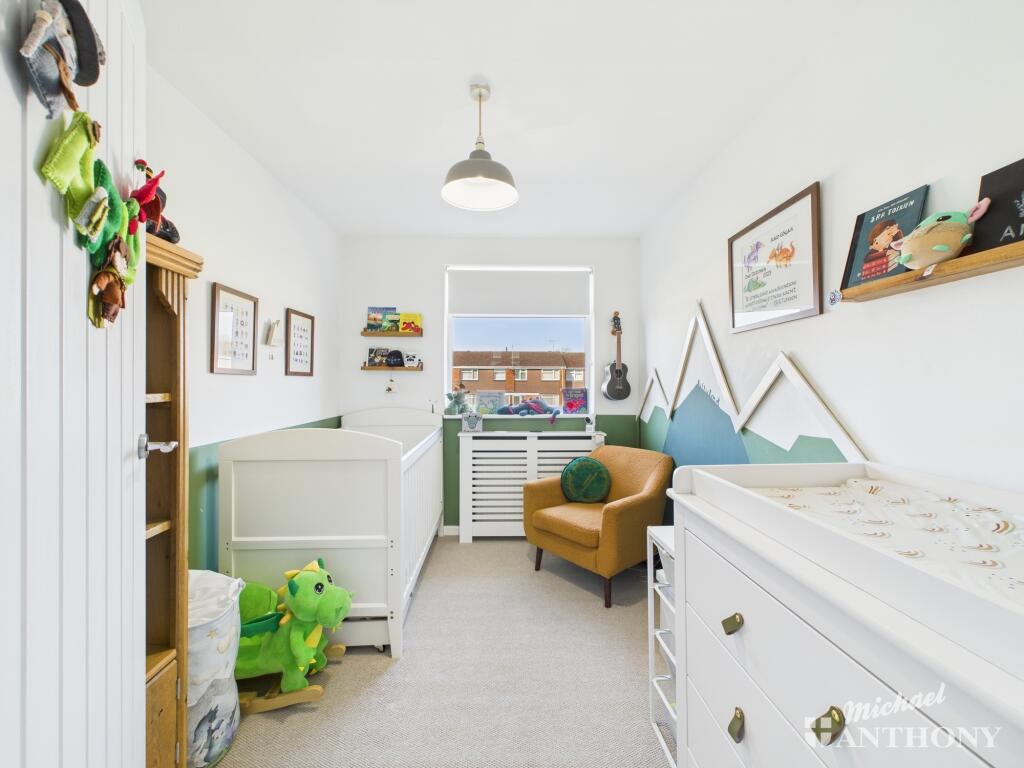 CAM02773G0-PR0270-STILL004