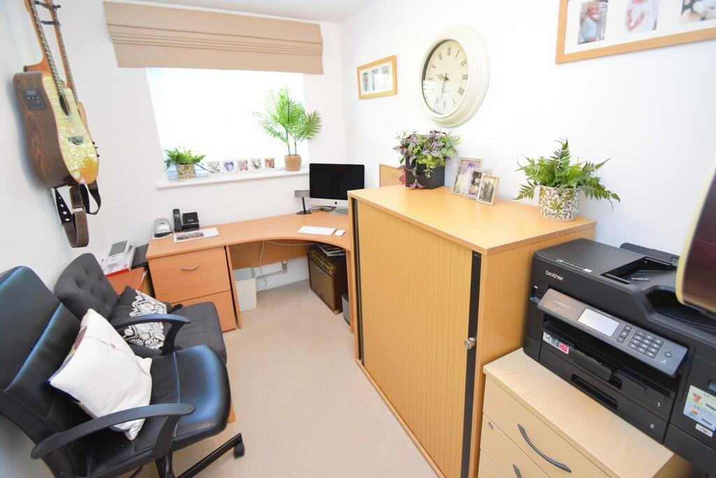 b56f3bb0-Bedroom ...