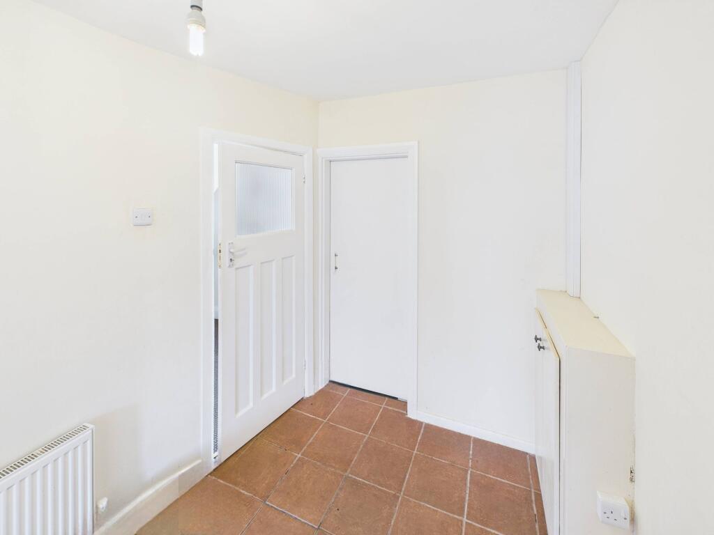 Hallway/Utility room