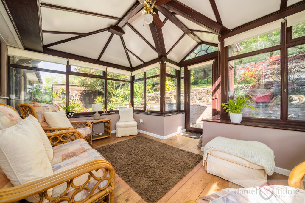 31 Campbell Avenue-14