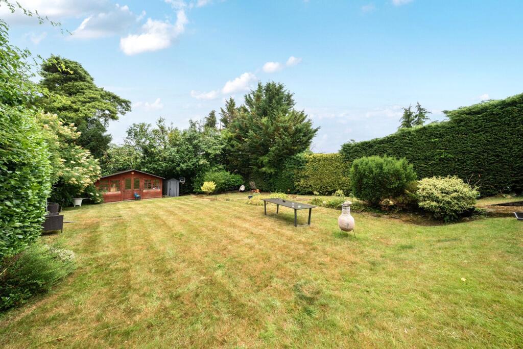 1315048-19-685d93...