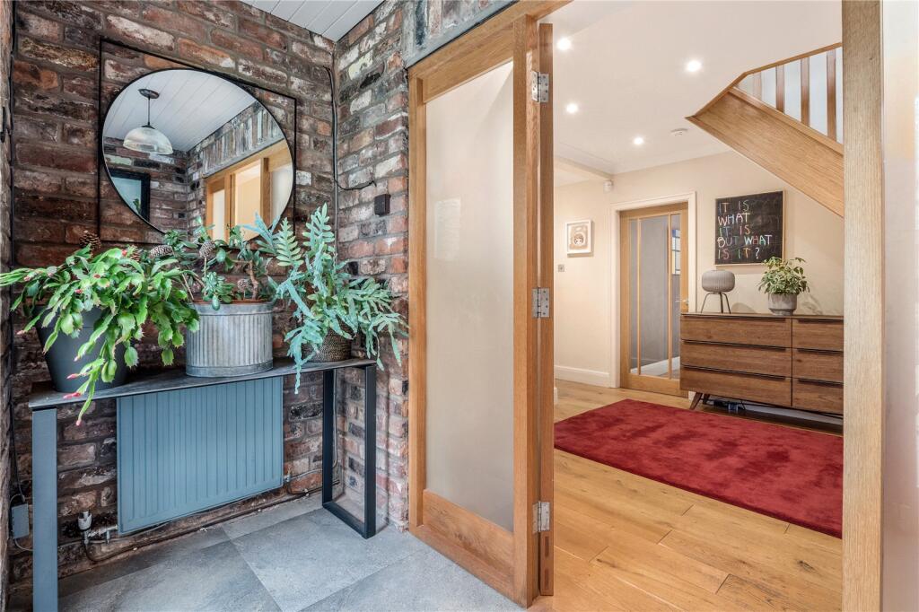 Entrance Porch
