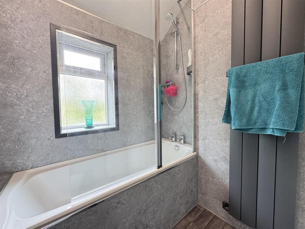 IMG_4656 (Large).JPG