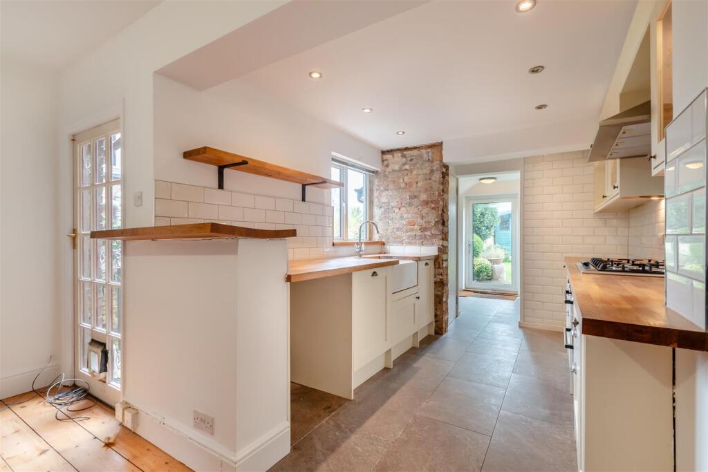 8641221-interior05.jpg