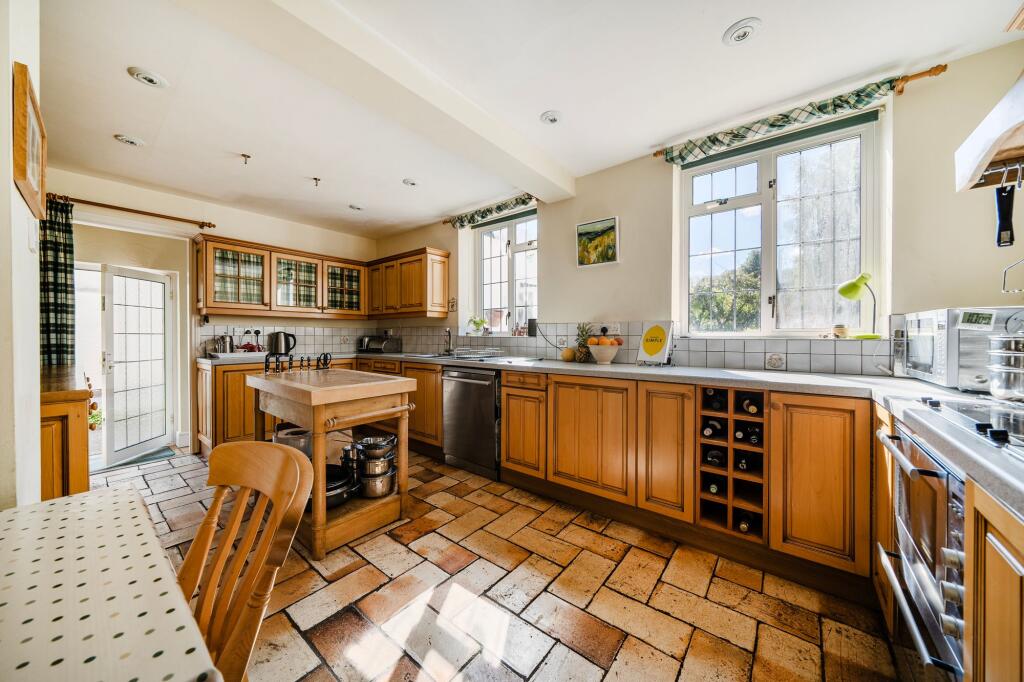Kitchen/Breakfast Room