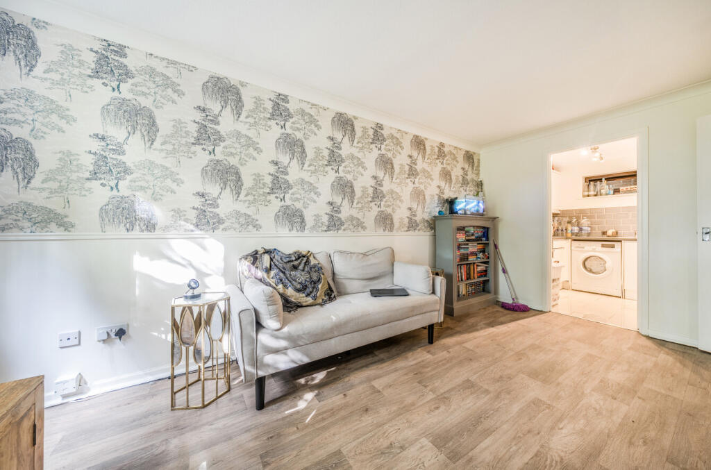 1358854-3-68d668c...