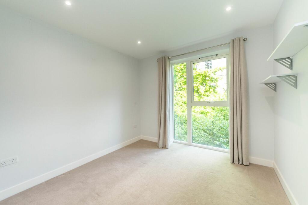 BEDROOMS AND BATHROOMS