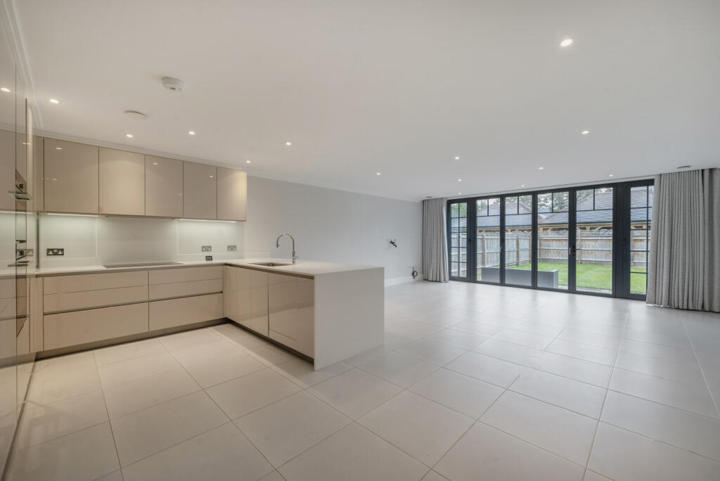 1303151-3-683ed4d...