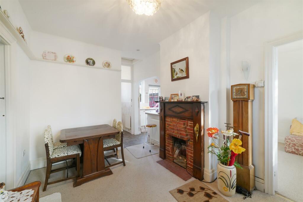 75 Charterhouse Avenue - 59QsfxcLjtVLixPGW6v4.jpg