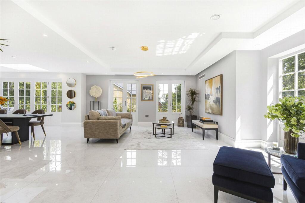 Plot 1 (Showhome)