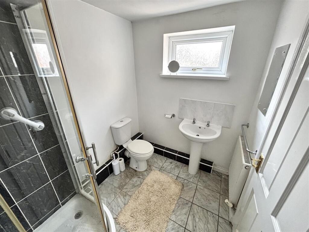 Shower Room/WC