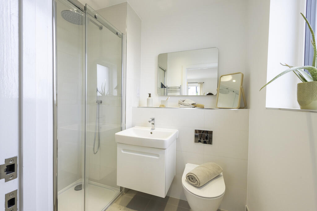 Example en suite