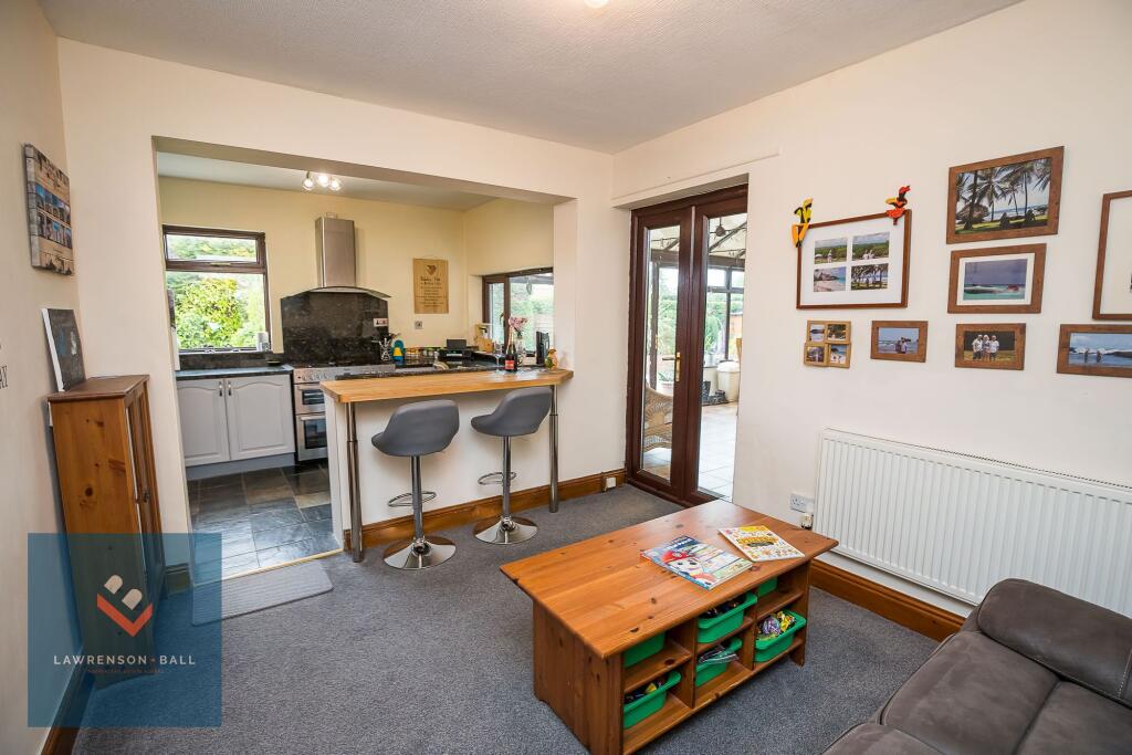 Dining/Family Room