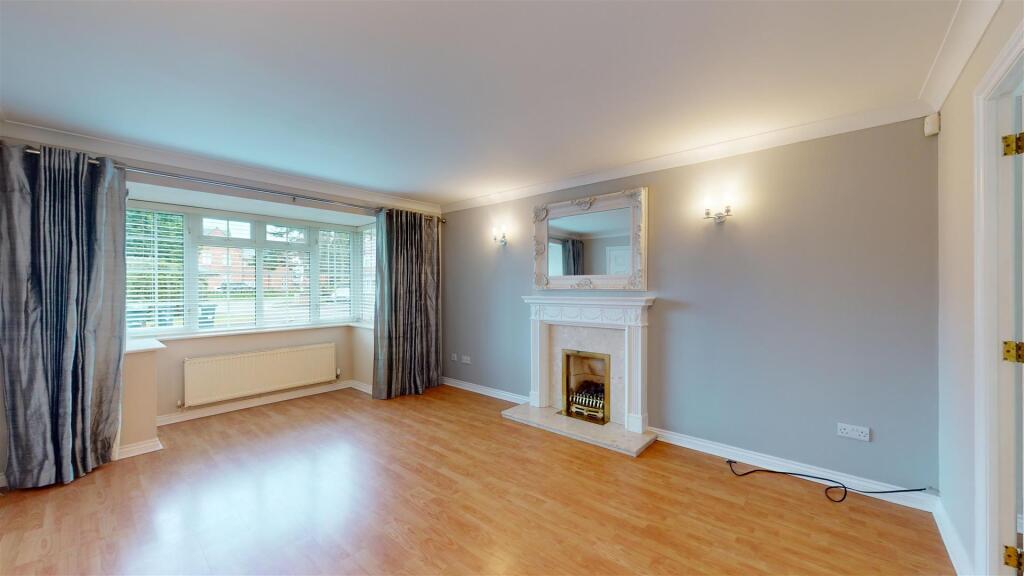 Bicton Heath, Haresfield 5 Living Room .jpg