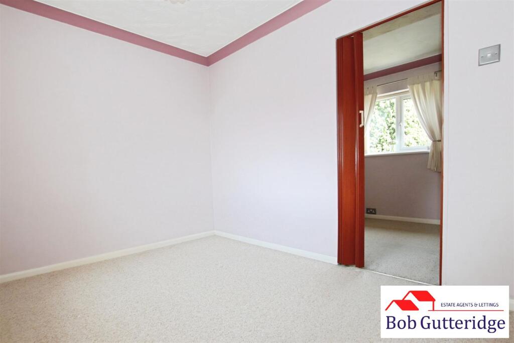BEDROOM TWO (CURRENT SPLIT INTO TWO ROOMS)