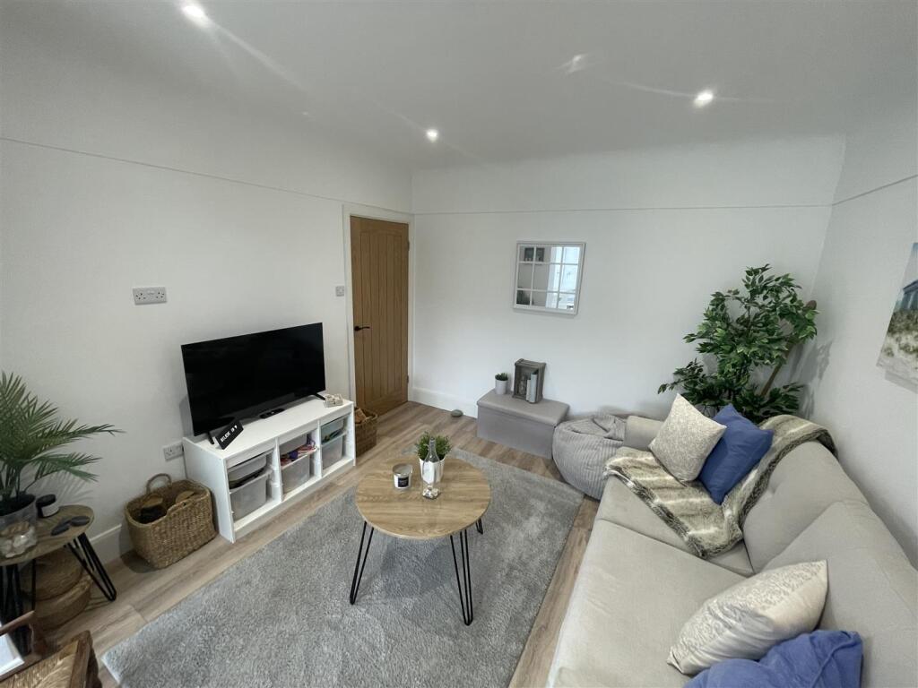 Photo 15-09-2025, 16 34 19.jpg