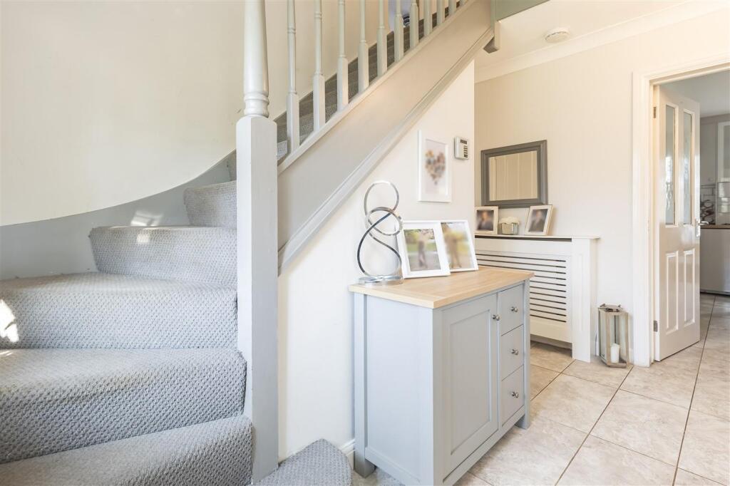 12 Forest Dr (1).jpg