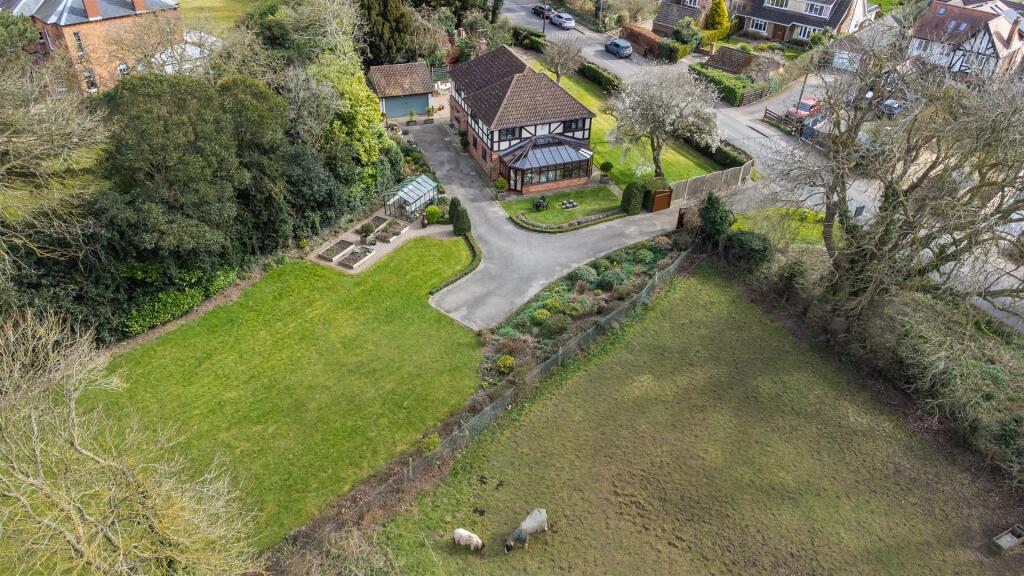 charnwoodcottagedrone-11.jpg