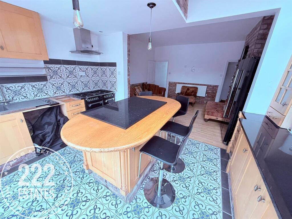 PHOTO-2025-08-19-14-24-22 (9).jpg