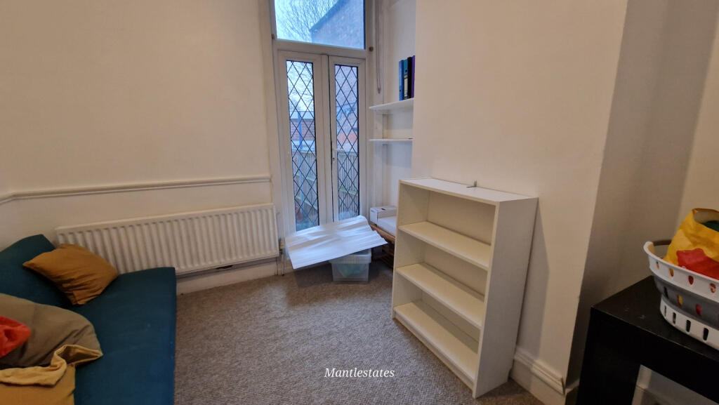GROUND FLOOR BEDROOM