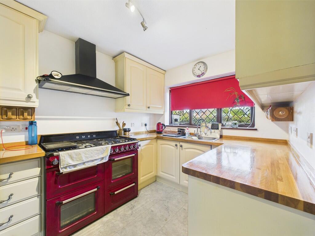 CAM04018G0-PR0234...