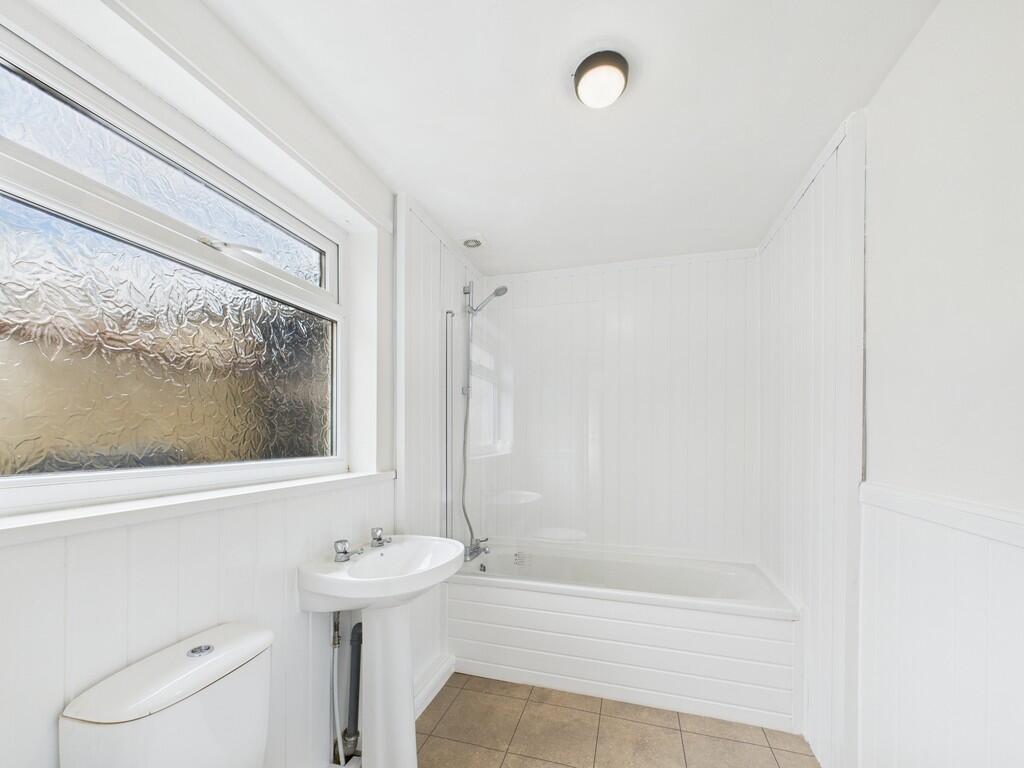 CAM01835G0-PR0316...