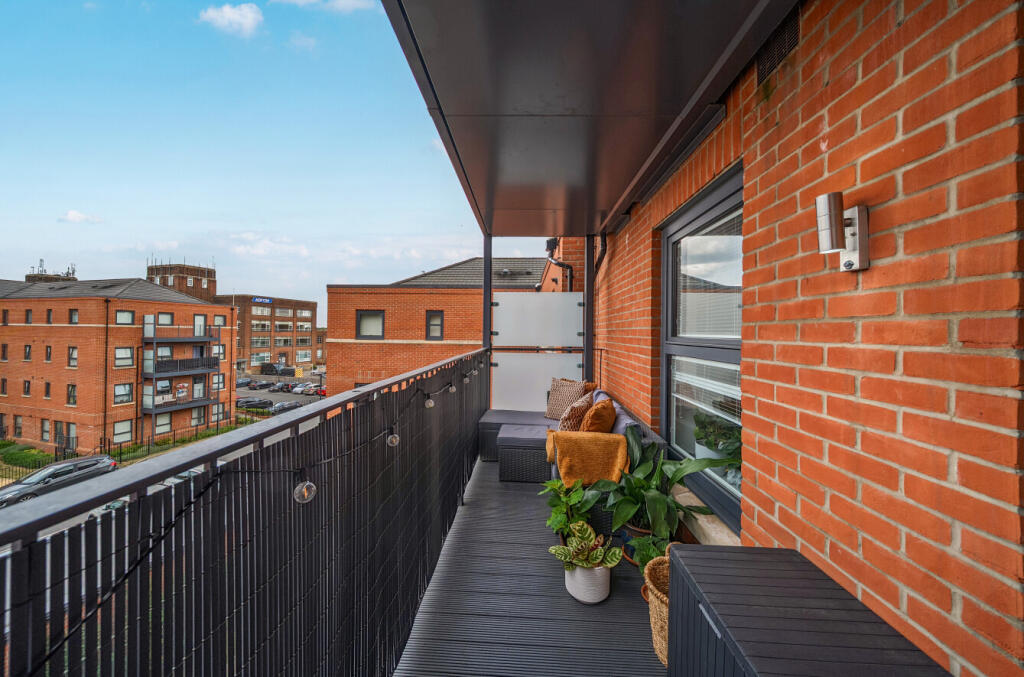 1311257-14-687515...