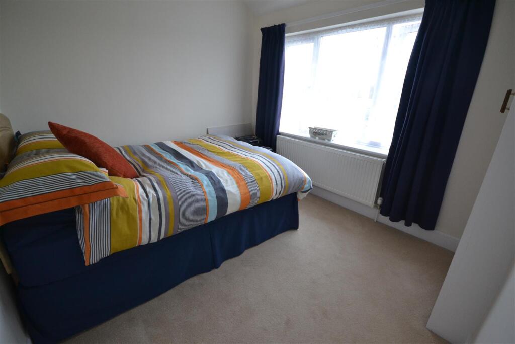 8 Beechcroft bed 2.1.JPG