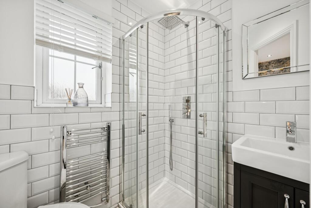 Bedroom One En Suite