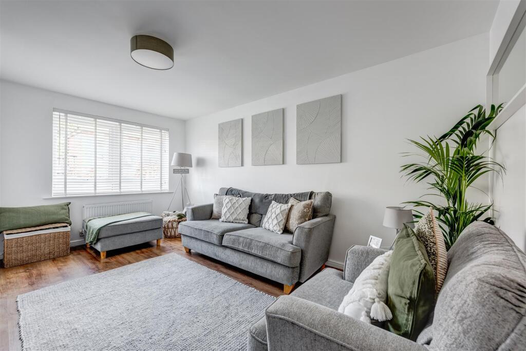 46RemingtonRoad(Interior)-4.jpg