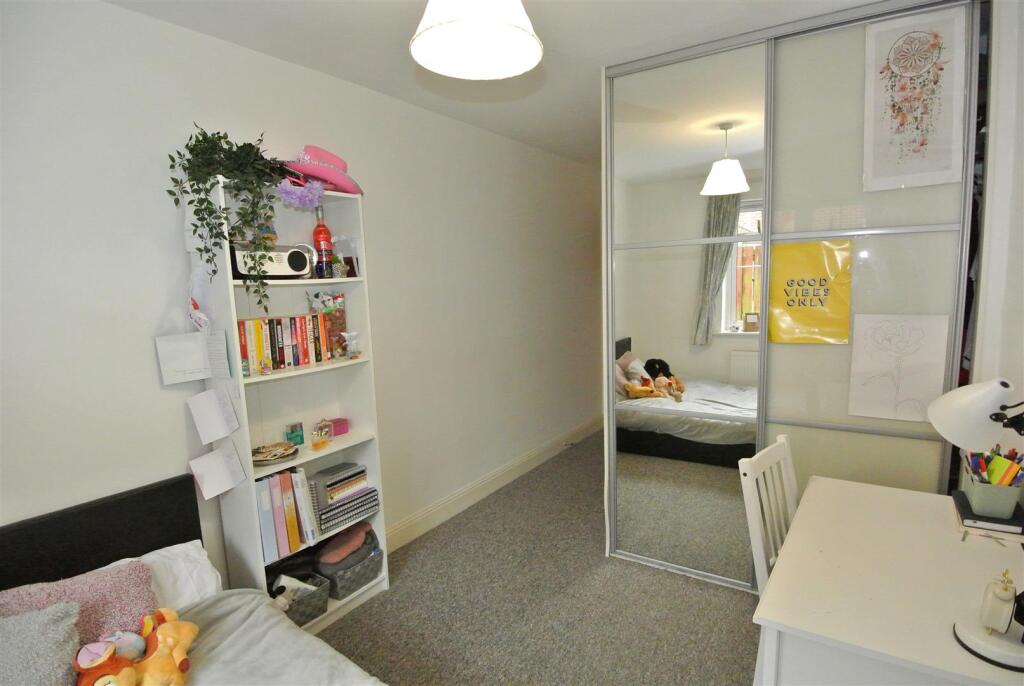 Bedroom 1a new.JPG