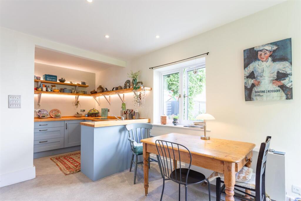Kitchen Diner1.jpg