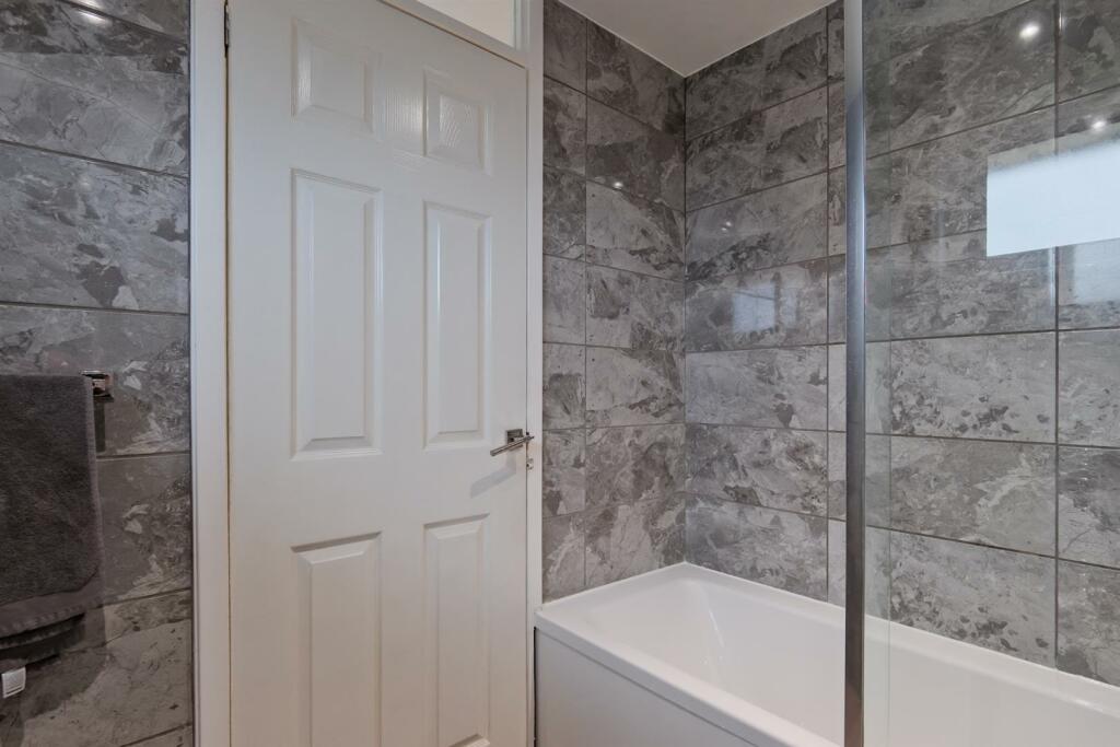 011-11 Kennedy Street, Wishaw ML2 8LE.jpg