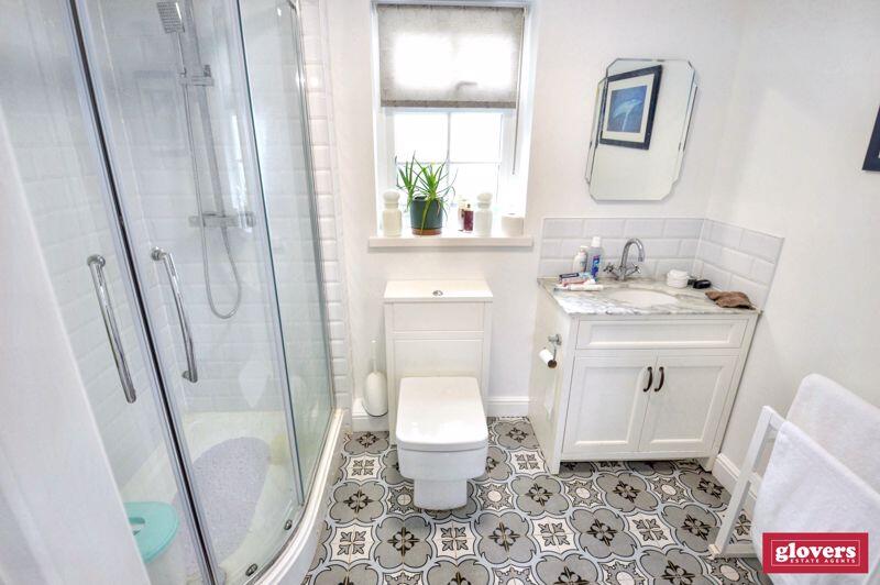 DOWNSTAIRS SHOWER ROOM