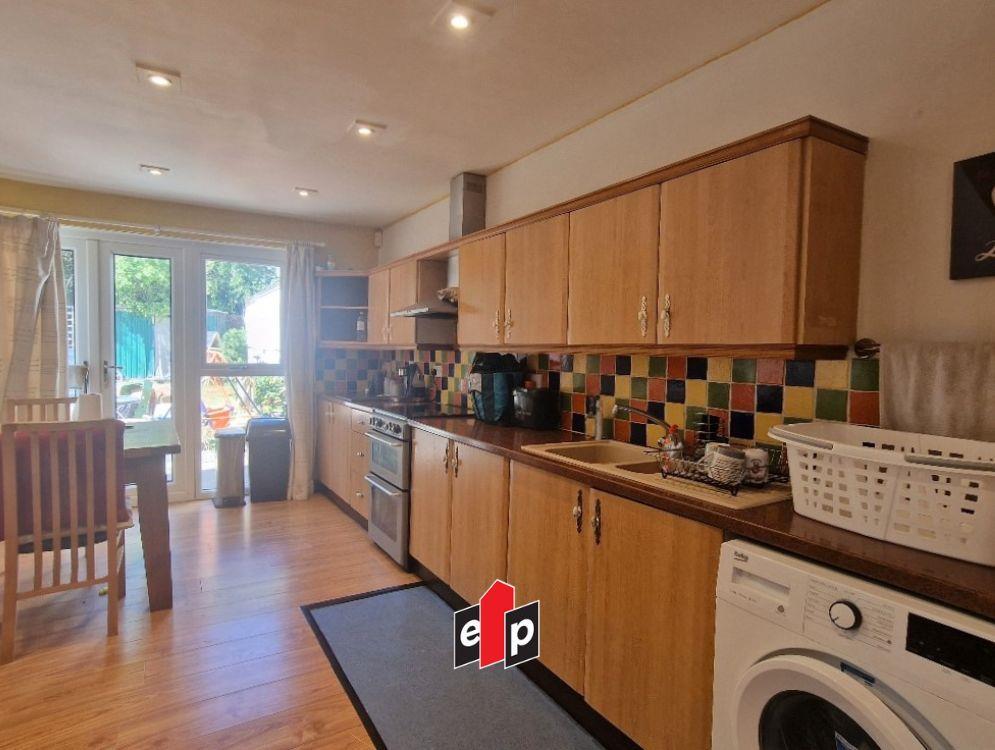 Spring Road, Courthouse Green - kitchen