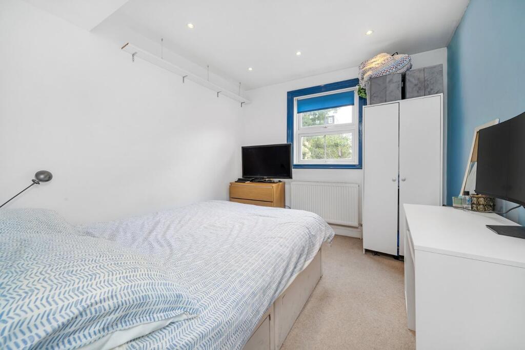 Bedroom 4.JPG