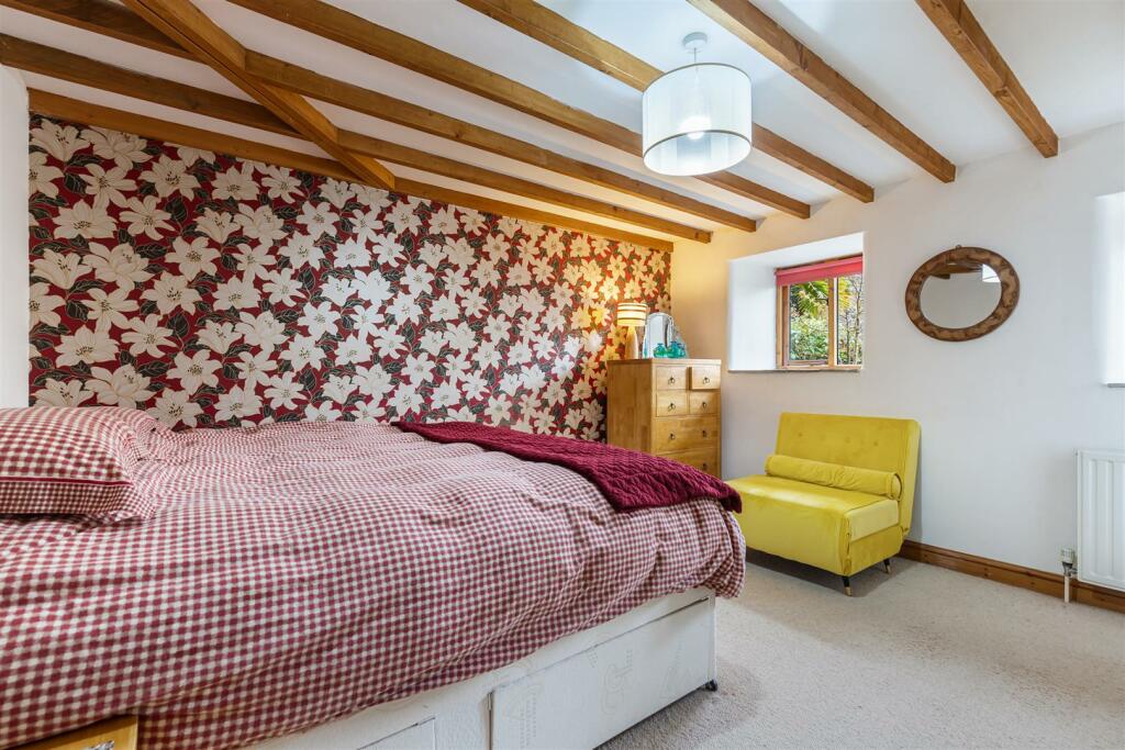 A14 - Carew Barn - 230414.jpg