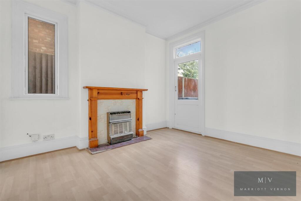 Hartley Road 20 MV-2.jpg