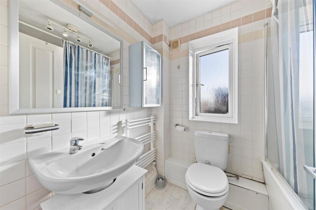 49BrafordGardensWeb19.jpg
