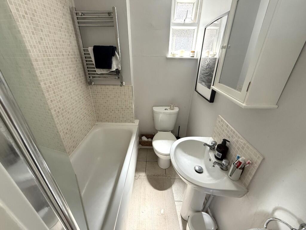 FITTED BATHROOM
