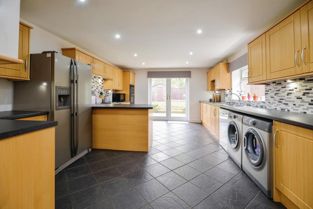Kitchen/Breakfast
