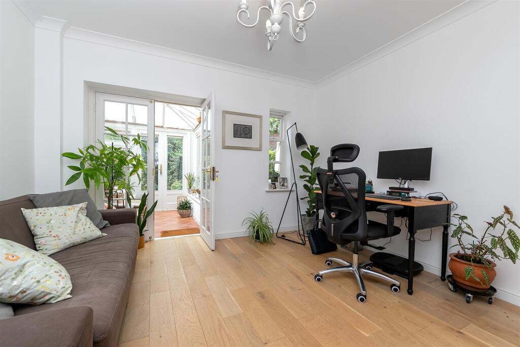42GoldsmithsWay-24.jpg