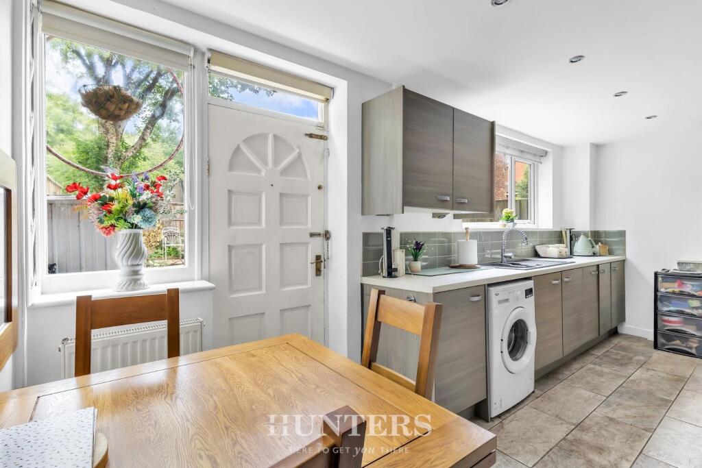 Croft Gates Road (3).jpg